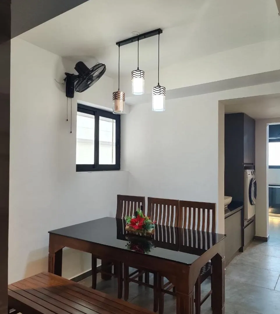 Silver Sand Island , Vytilla Kochi Indie